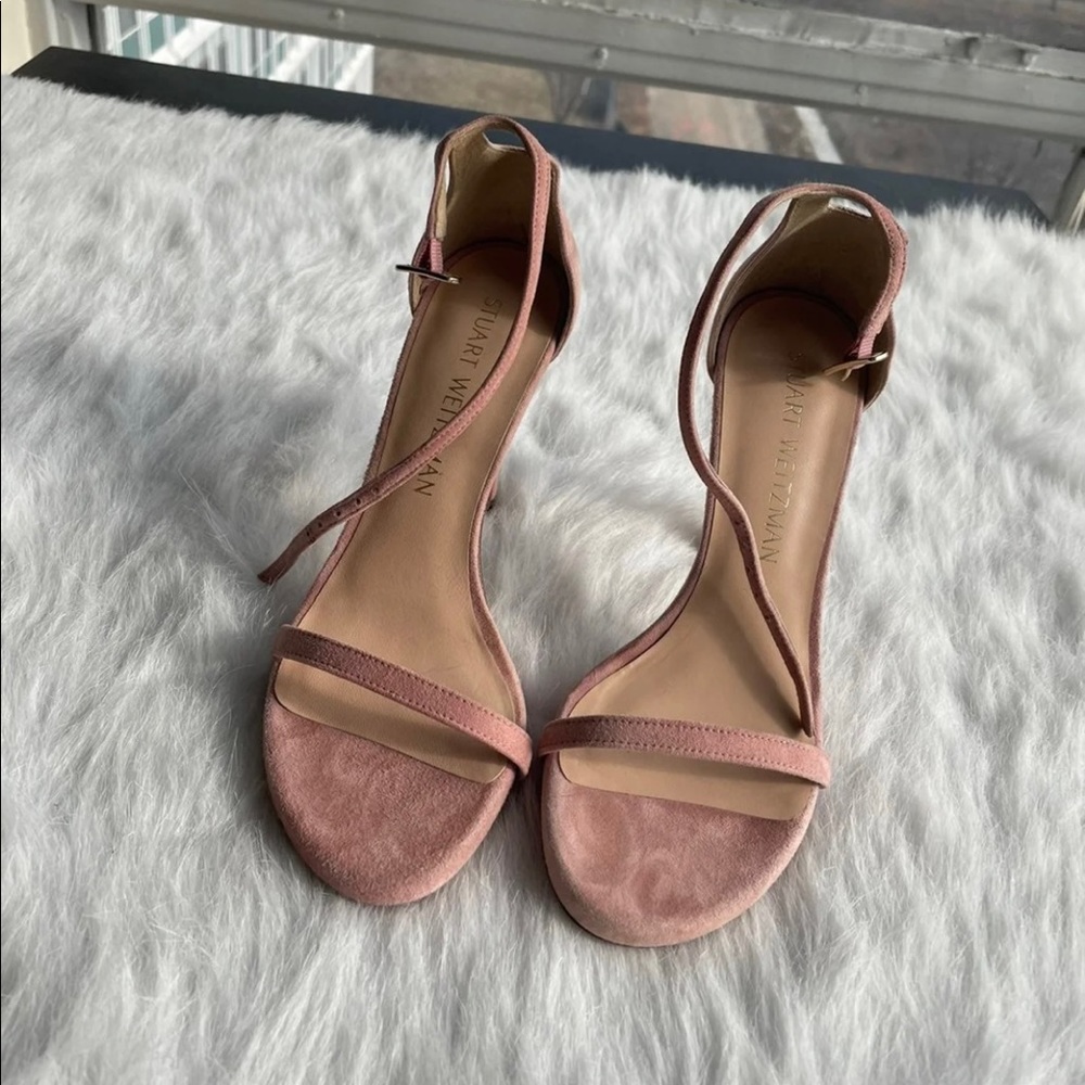 This is new,never used,This is size 4 1/2,sexy and pretty sandals